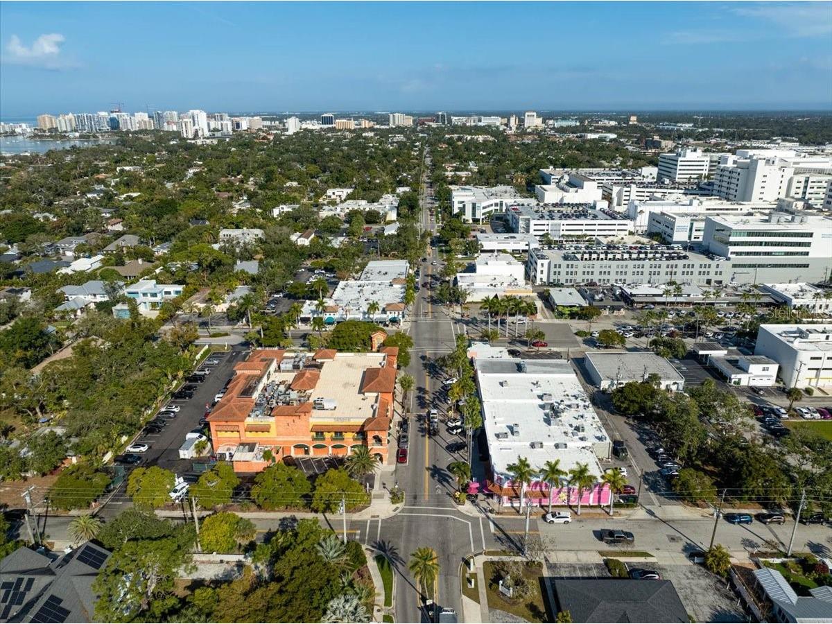 1958 Morris Street Sarasota FL 34239 A4677121 image57