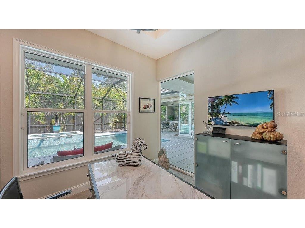 1959 Hibiscus Street Sarasota FL 34239 A4667271 image20