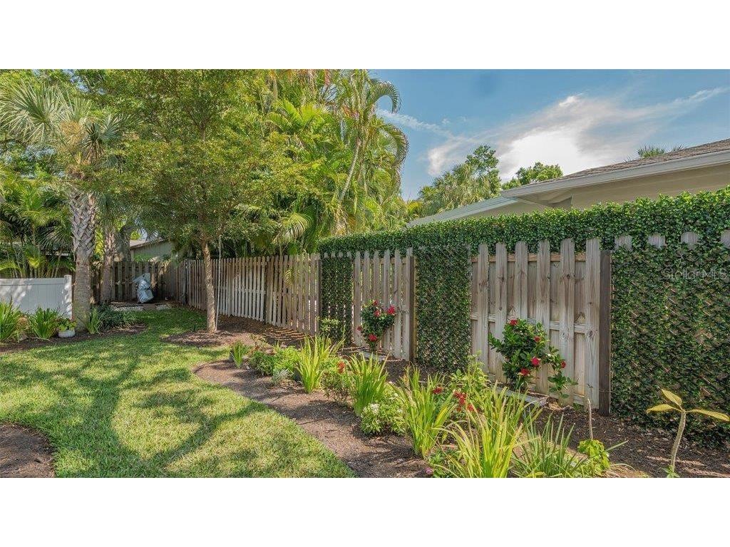 1959 Hibiscus Street Sarasota FL 34239 A4667271 image37