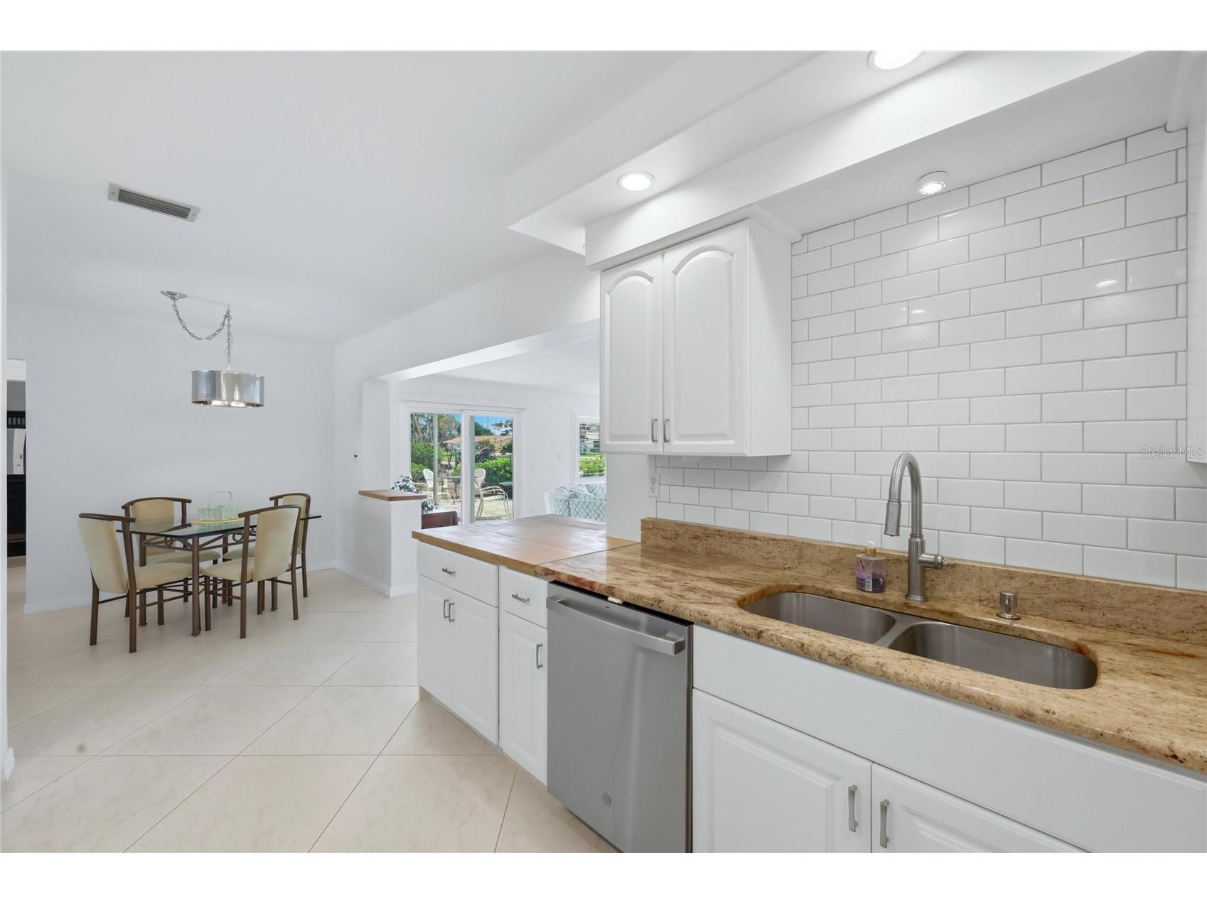 1959 Mississippi Avenue Englewood FL 34224 D6146846 image18