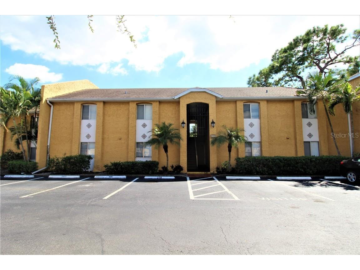 1959 Toucan Way #204 Sarasota FL 34232 A4585836 image1