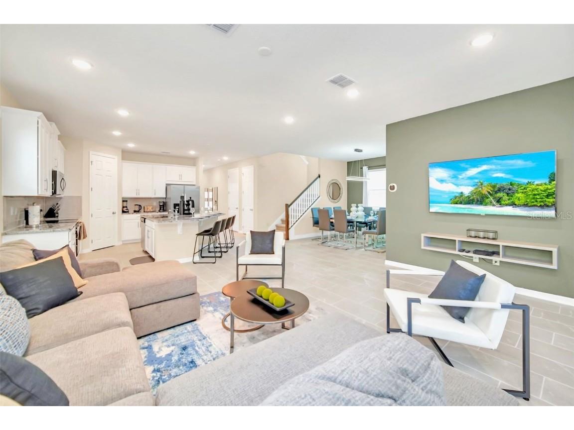 1959 Tropical Palms Circle Kissimmee FL 34747 TB8423435 image2