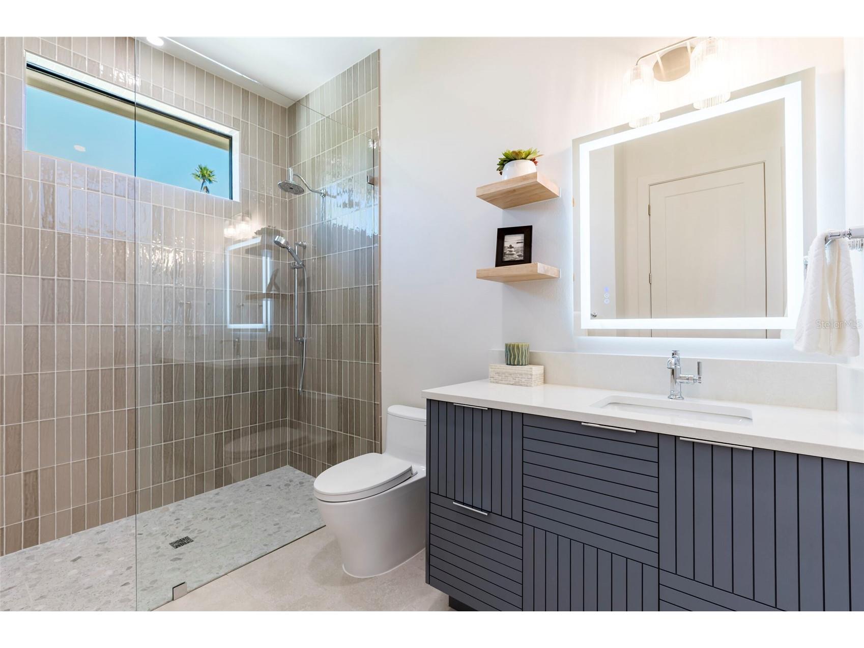 1959 Wisteria Street Sarasota FL 34239 A4683340 image33
