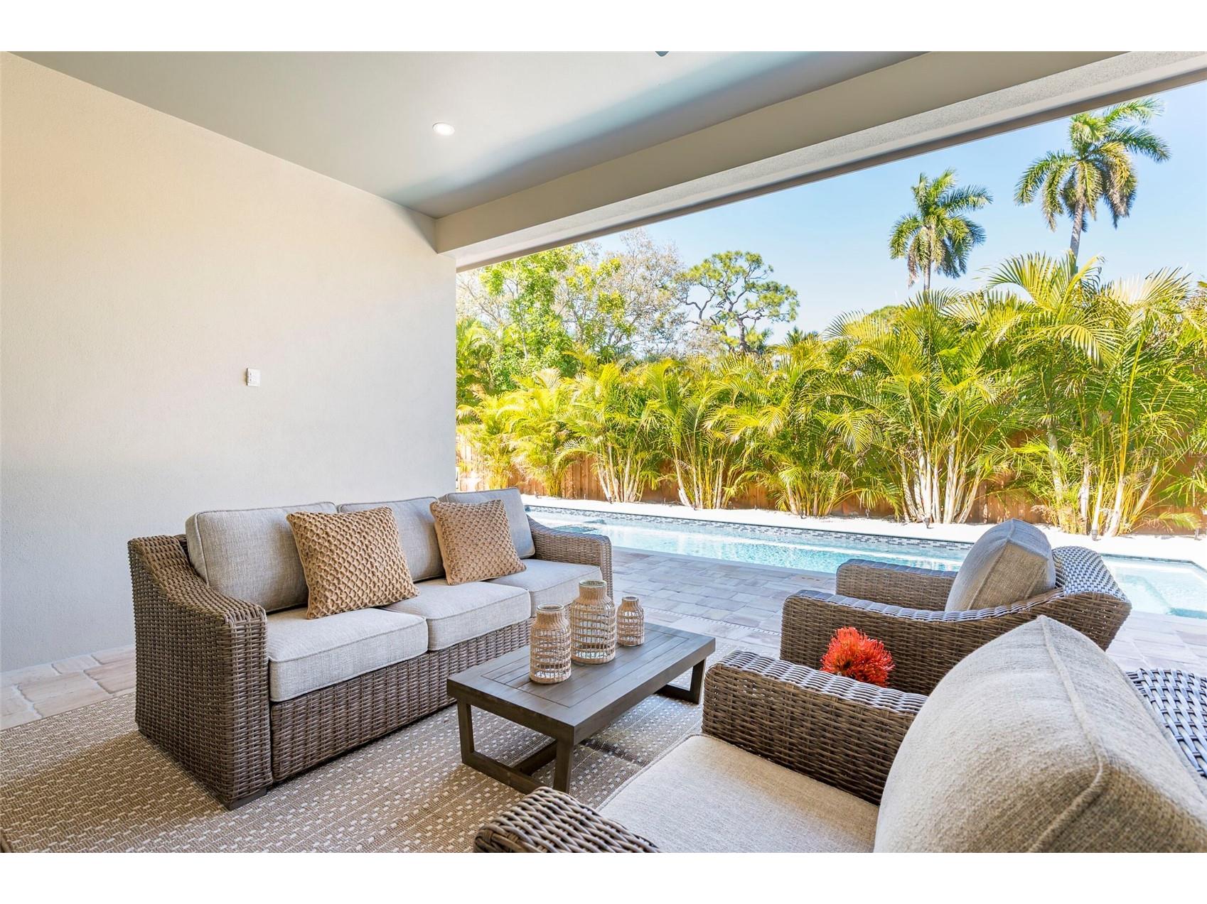 1959 Wisteria Street Sarasota FL 34239 A4683340 image38
