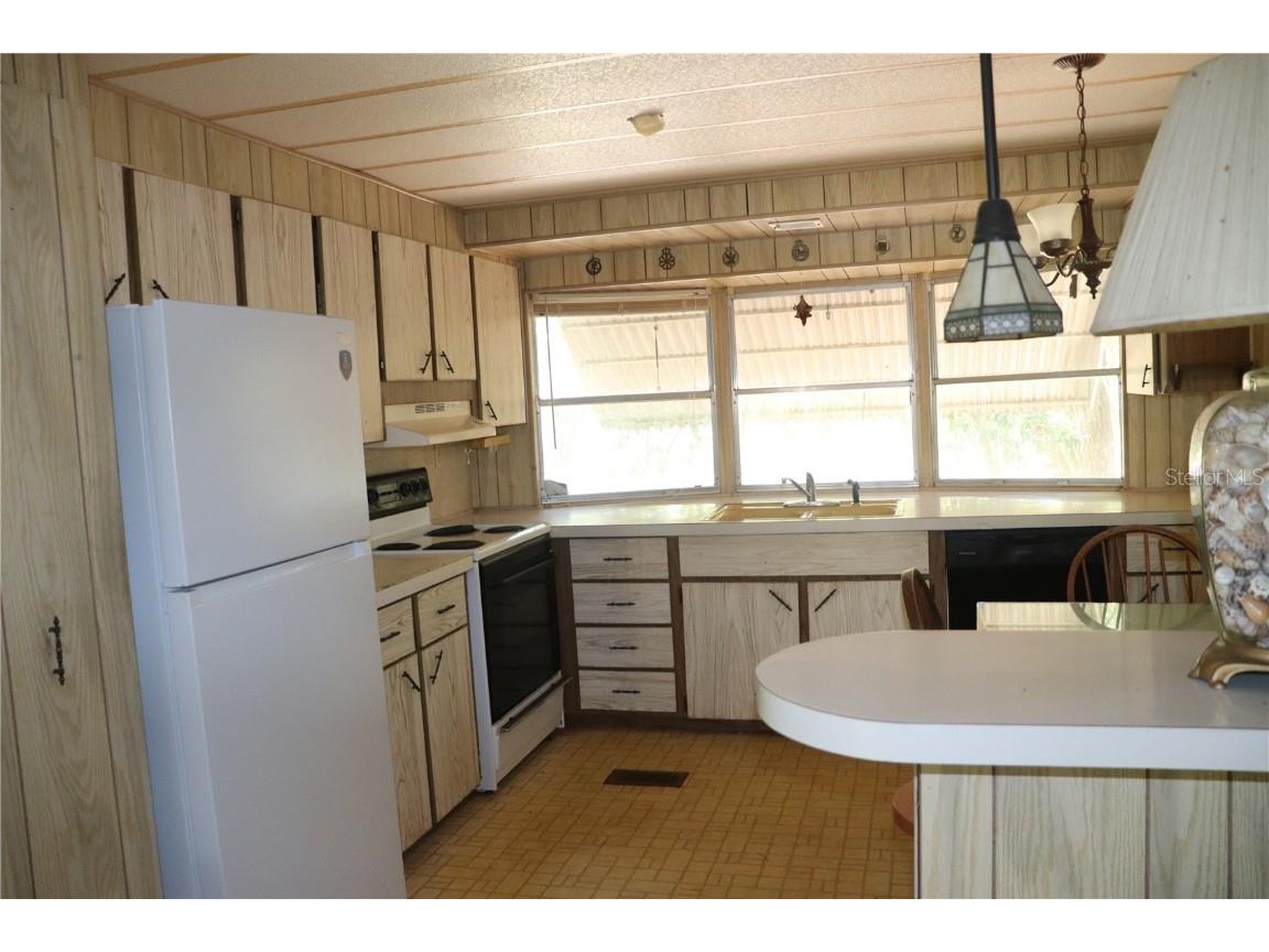 19591 SE 77th Place Morriston FL 32668 OM711186 image10