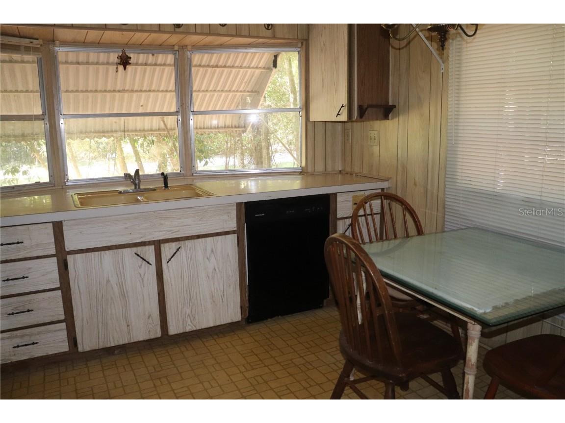 19591 SE 77th Place Morriston FL 32668 OM711186 image8