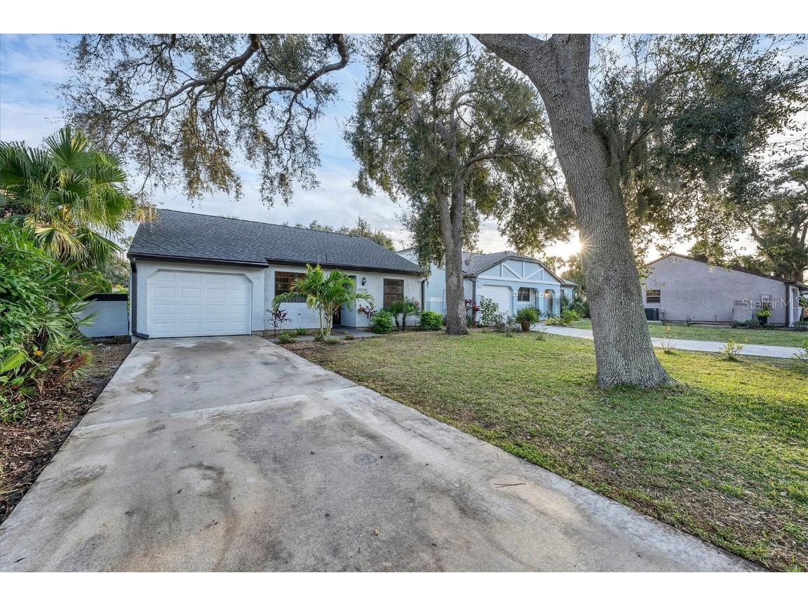 19595 Kapok Court Port Charlotte FL 33952 D6134537 image1