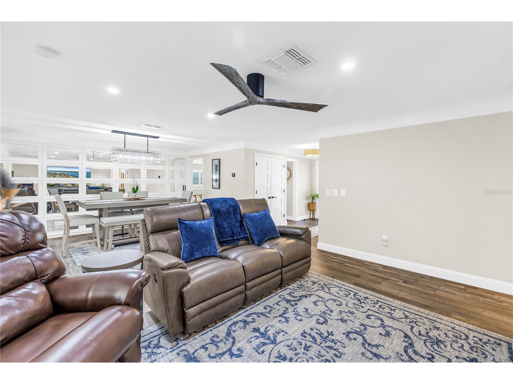 196 1st Street W Tierra Verde FL 33715 TB8442405 image12