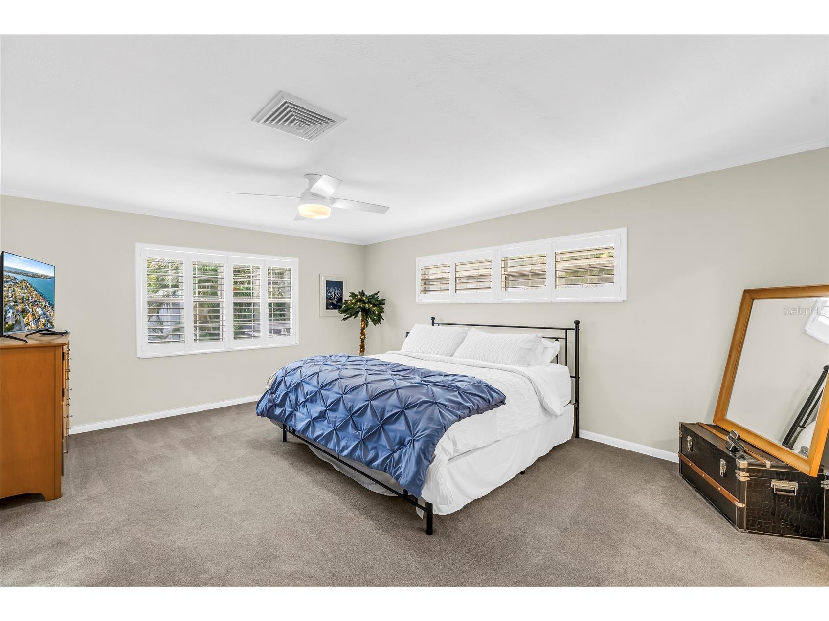 196 1st Street W Tierra Verde FL 33715 TB8442405 image19