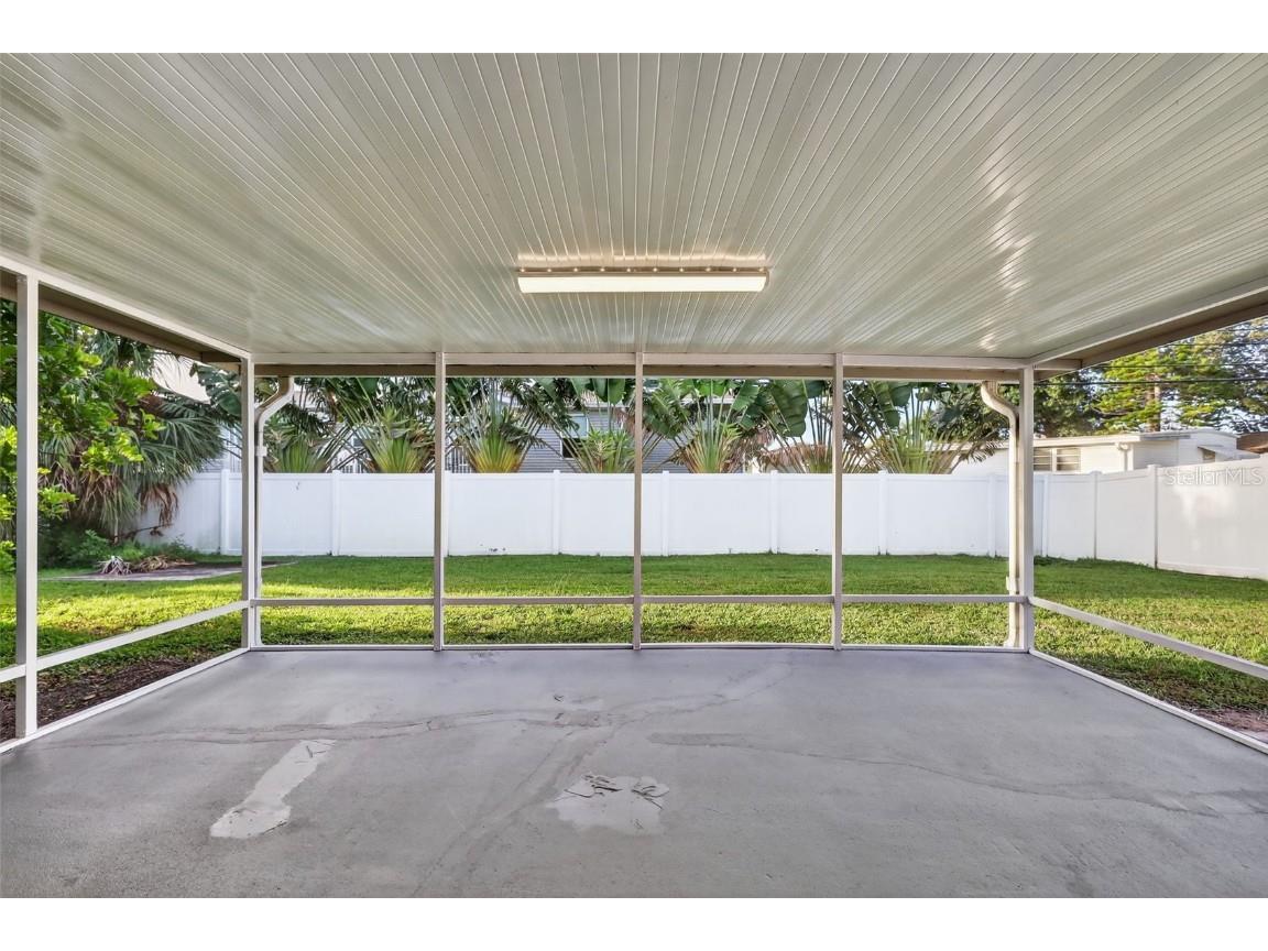 196 74th Avenue NE Saint Petersburg FL 33702 O6349530 image24