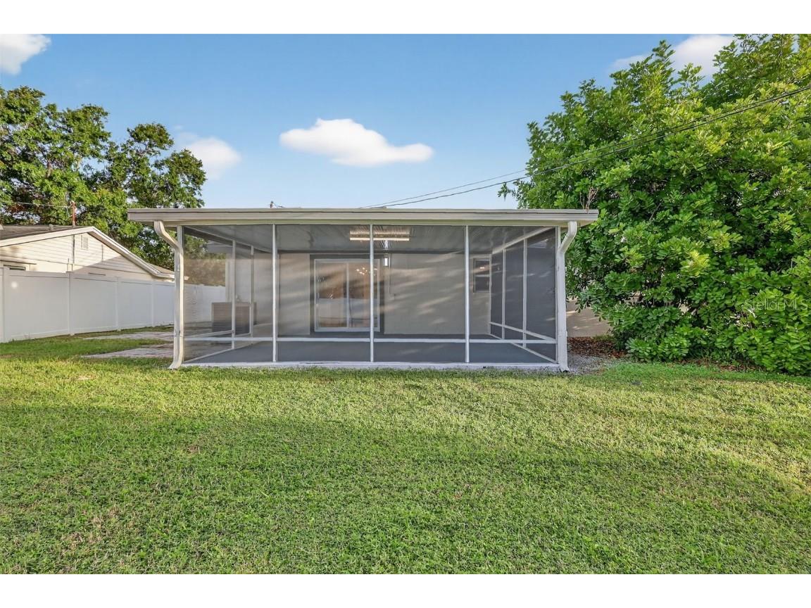 196 74th Avenue NE Saint Petersburg FL 33702 O6349530 image25