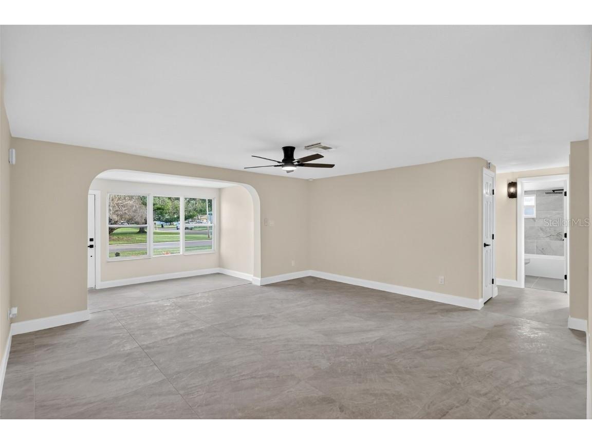 196 74th Avenue NE Saint Petersburg FL 33702 O6349530 image3