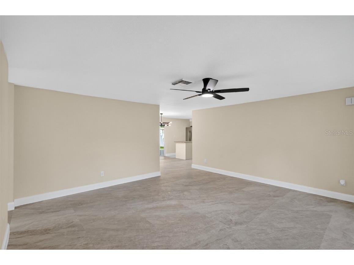 196 74th Avenue NE Saint Petersburg FL 33702 O6349530 image5