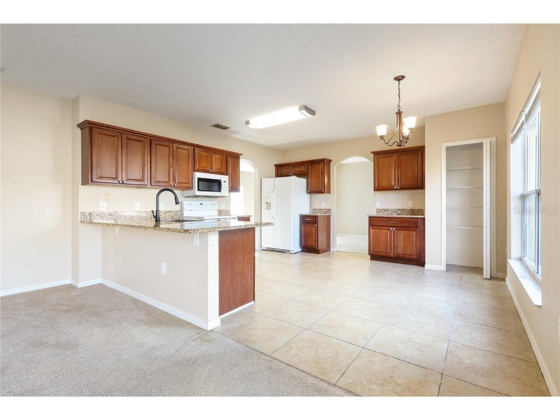 196 Athabasca Drive Poinciana FL 34759 V4936684 image6