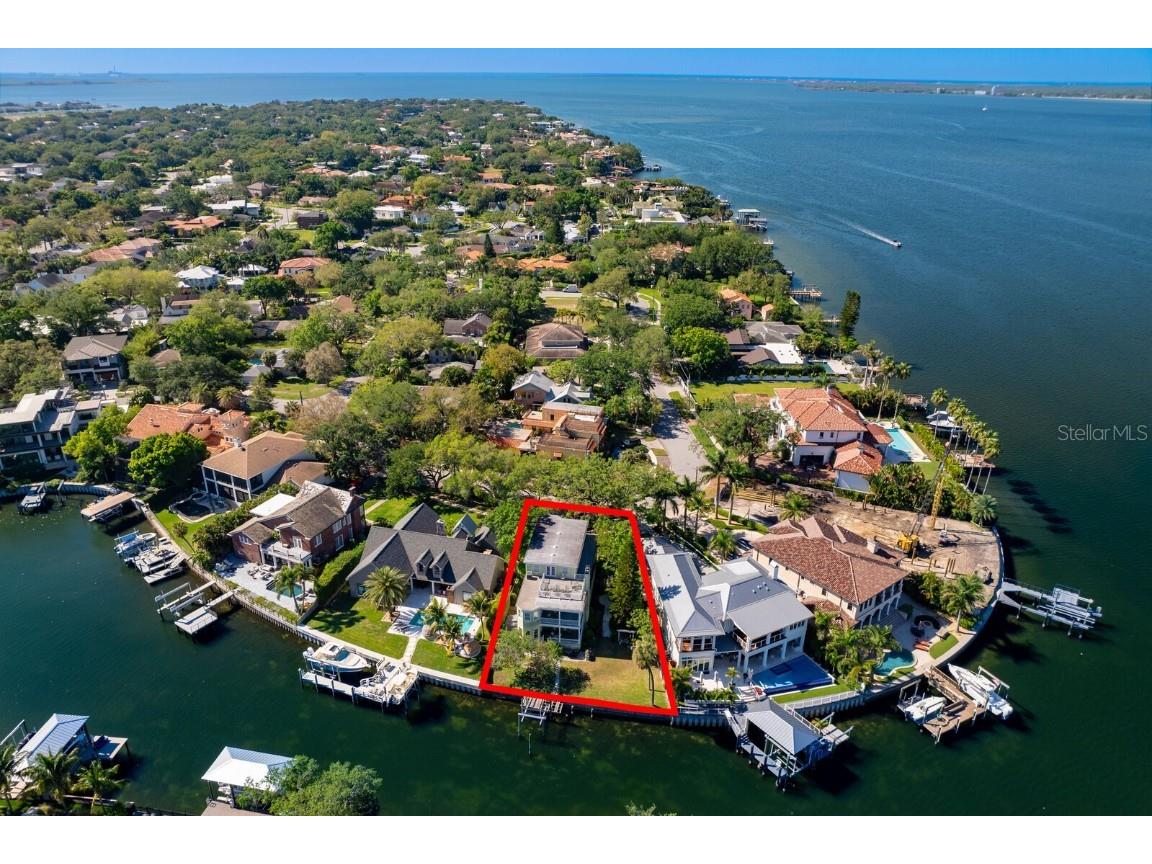 196 Blanca Avenue Tampa FL 33606 T3517771 image1