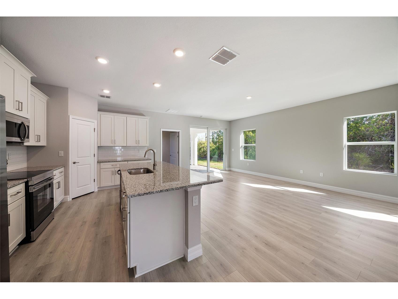 196 Jennifer Drive Rotonda West FL 33947 N6142527 image24