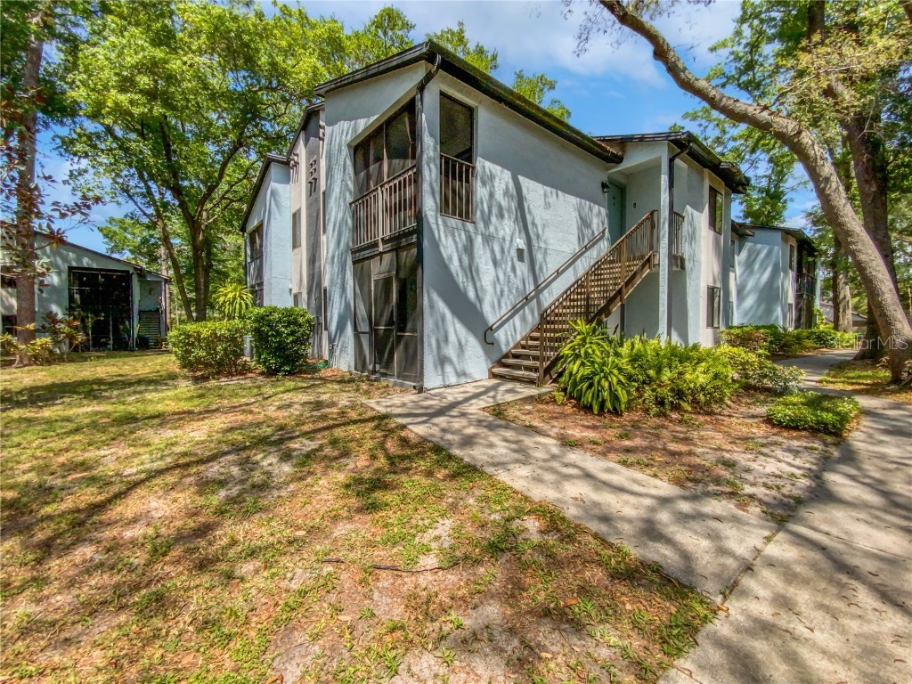 196 Riverbend Drive #101 Altamonte Springs FL 32714 O6343192 image1