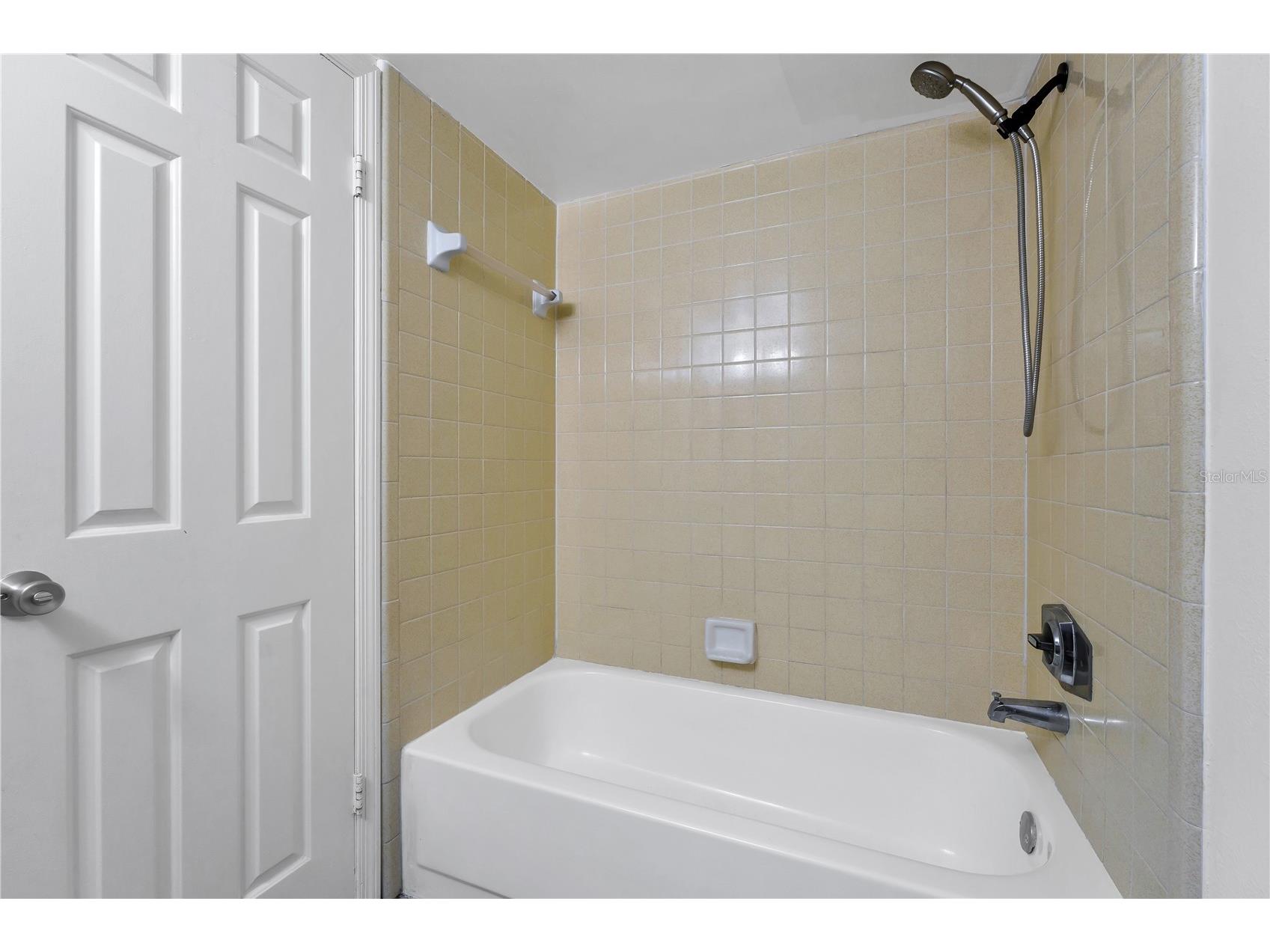 196 Riverbend Drive #102 Altamonte Springs FL 32714 O6406983 image13