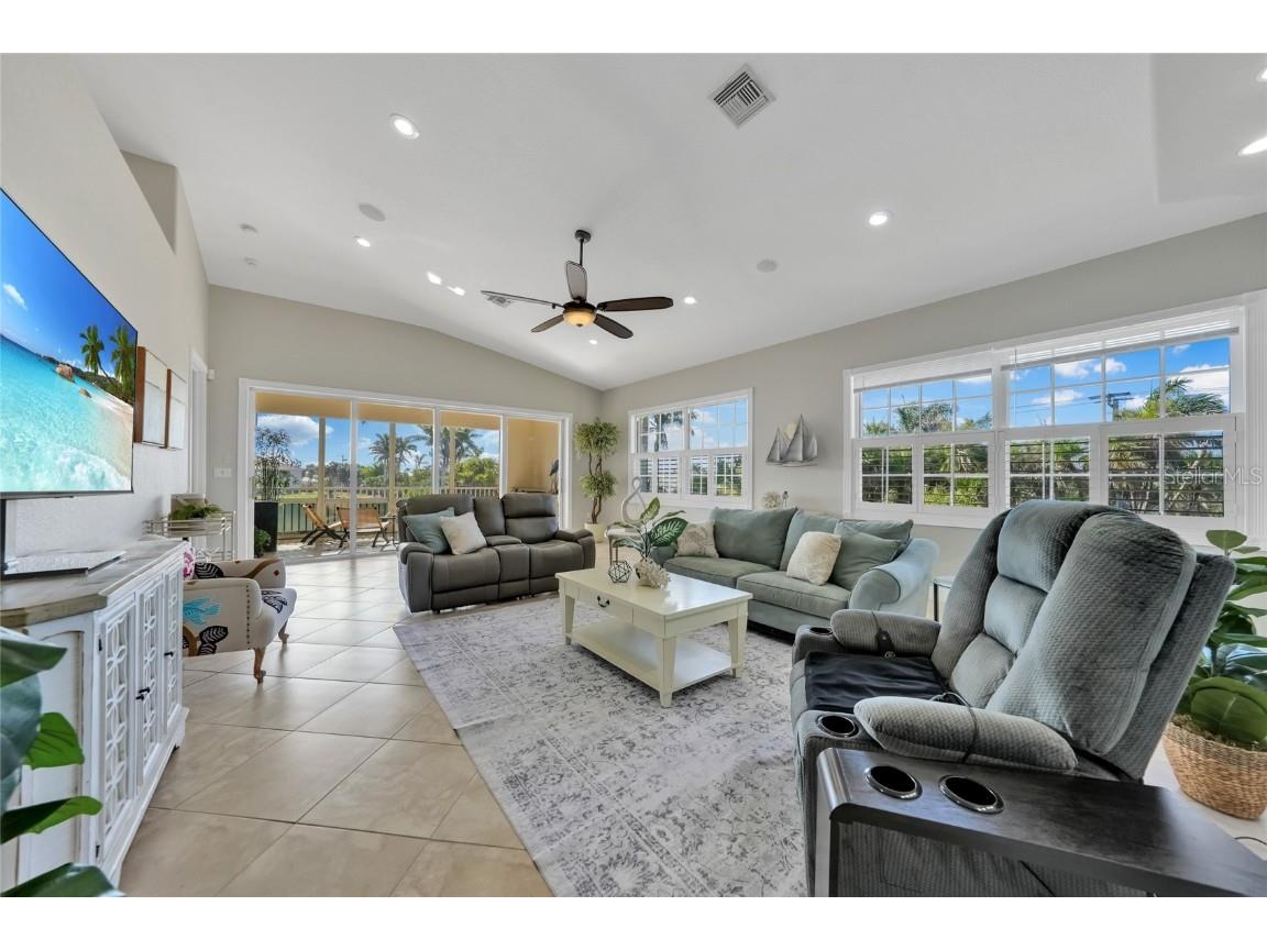 196 Tarpon Cove Boulevard #722 Punta Gorda FL 33950 C7508894 image6