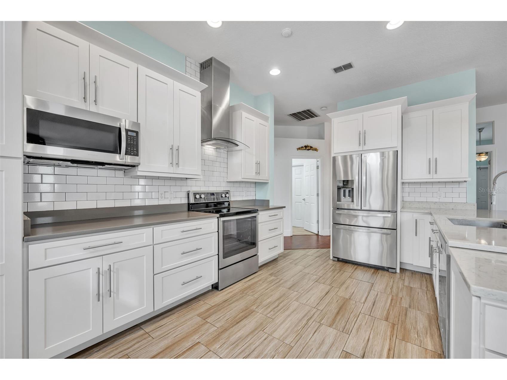 196 Wimbledon Circle Lake Mary FL 32746 G5106895 image19