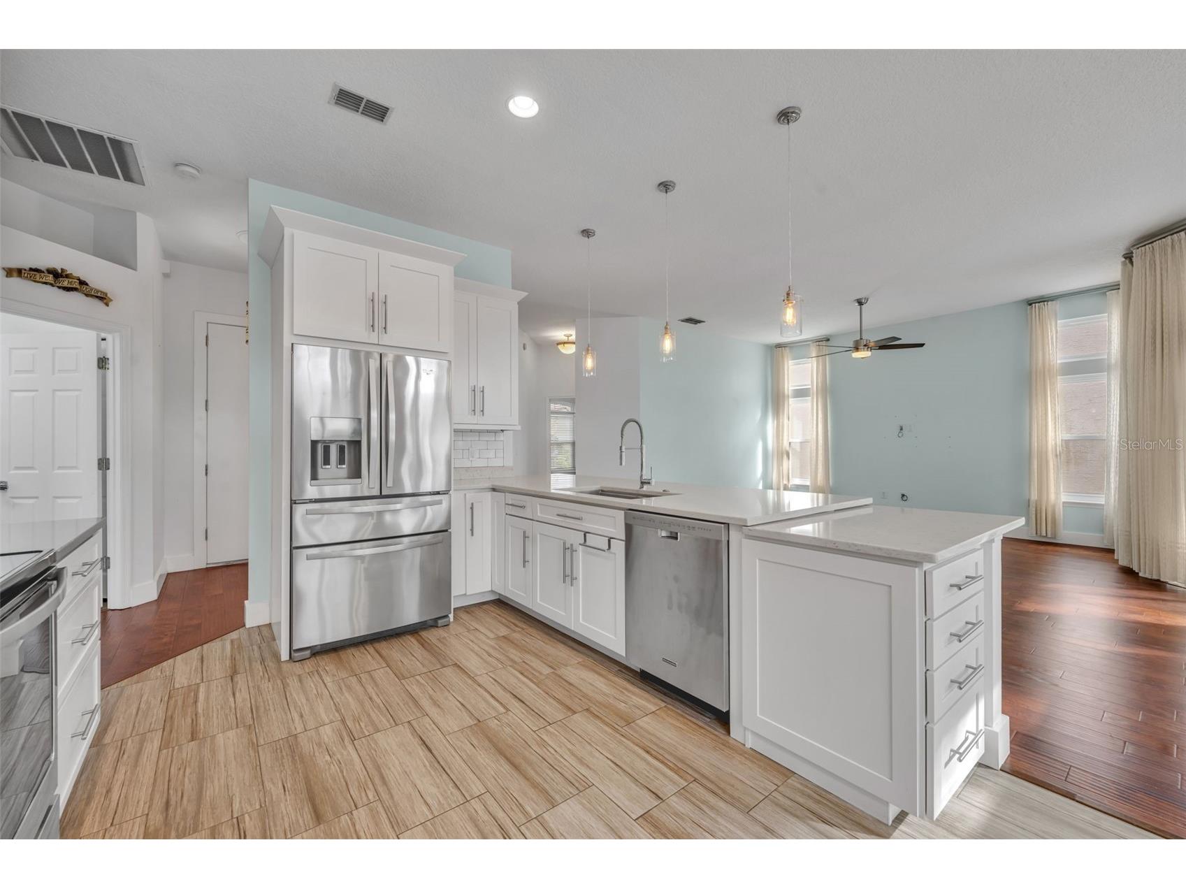 196 Wimbledon Circle Lake Mary FL 32746 G5106895 image20