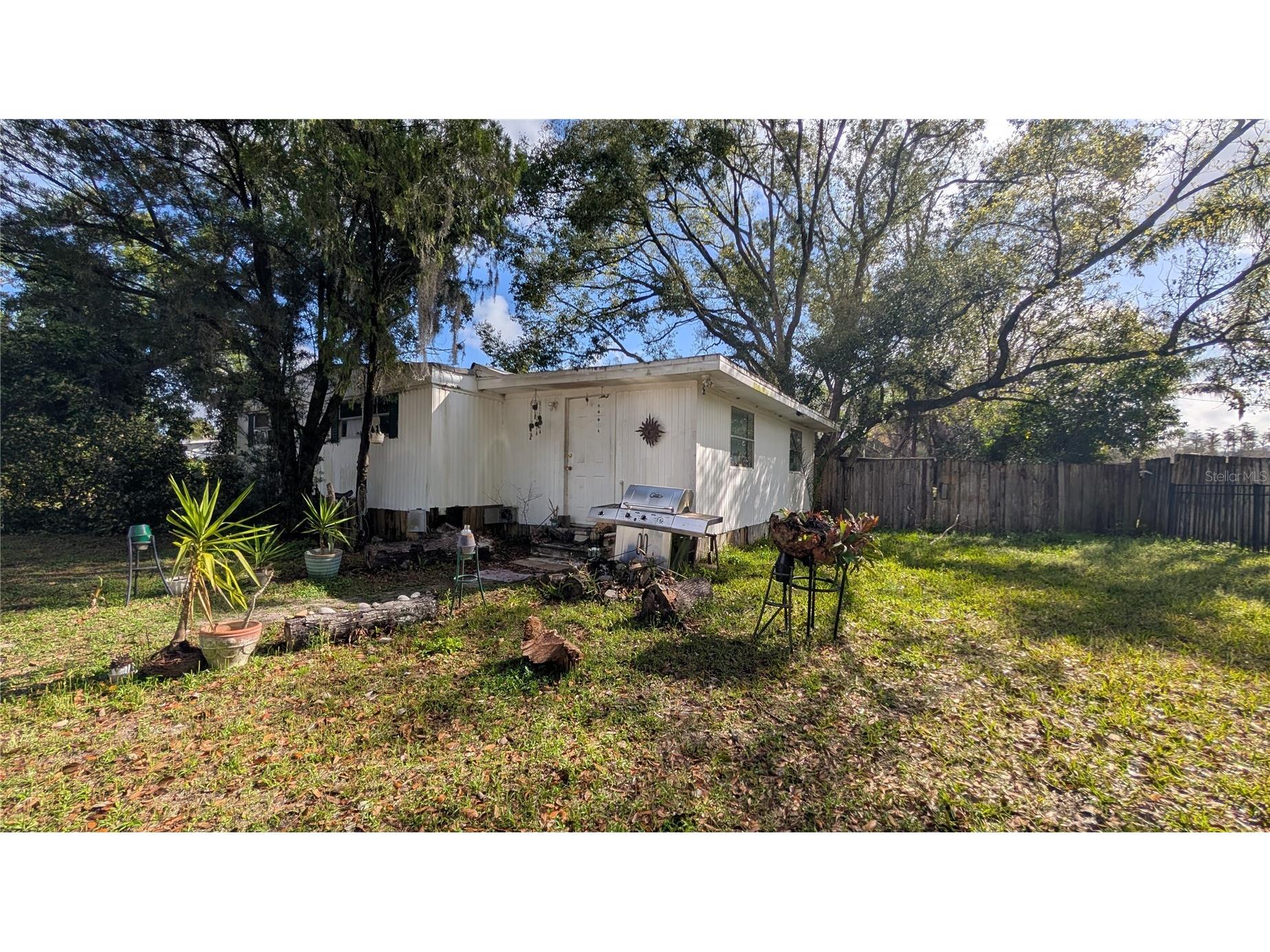 1960 Andrews Loop Lutz FL 33558 TB8483614 image1