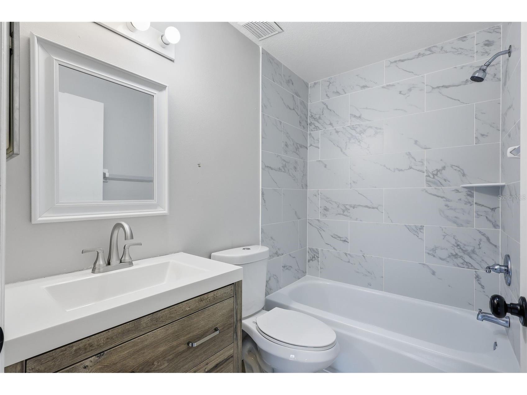 1960 Aquarius Court Oviedo FL 32765 O6411427 image26