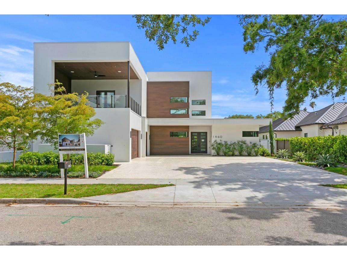 1960 Boyce Street Sarasota FL 34239 A4519209 image1