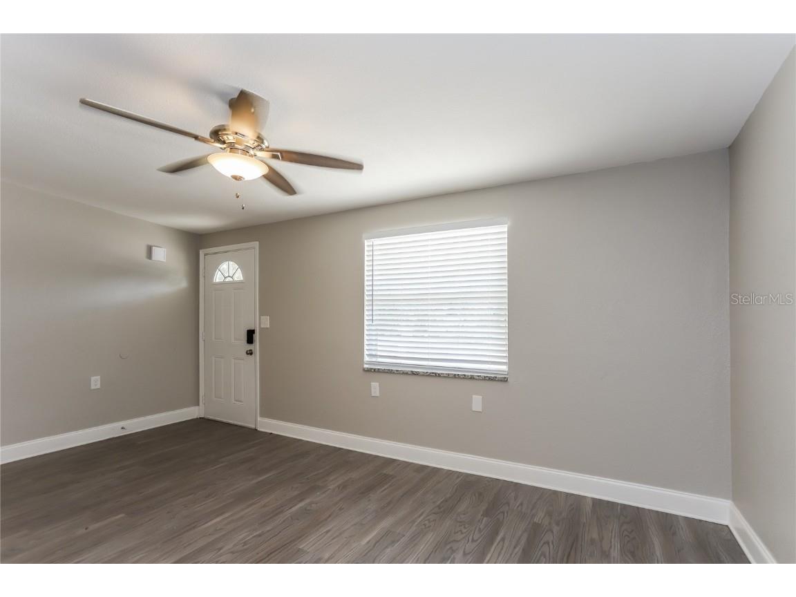 1960 Cecil Street Largo FL 33774 O6365859 image2