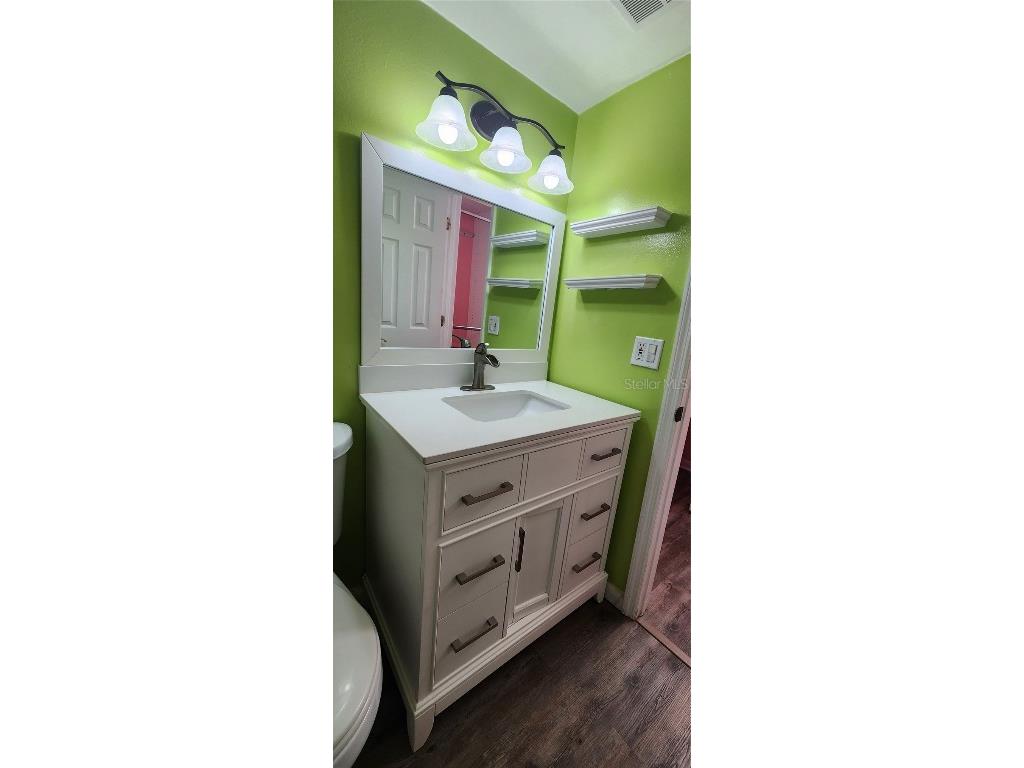 1960 Lakewood Club Dr S #2-F Saint Petersburg FL 33712 TB8369679 image18