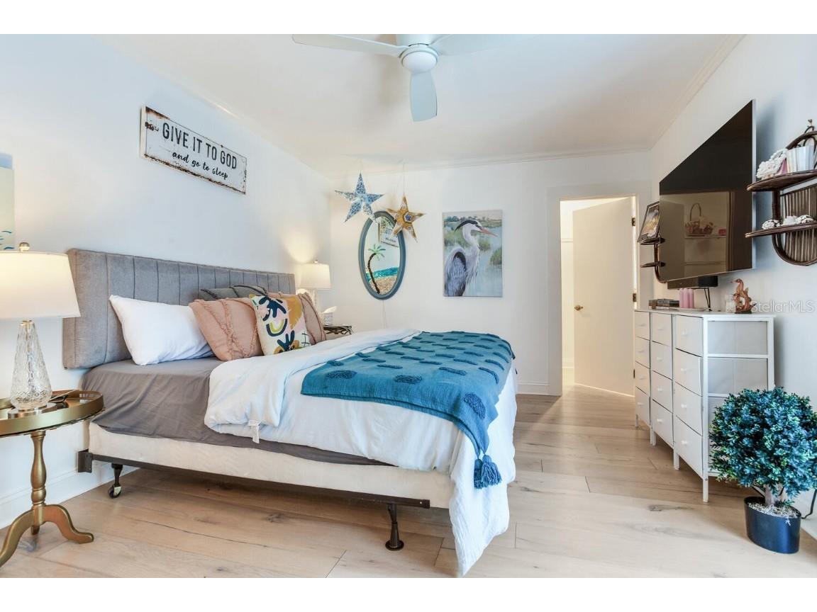 1960 Lincoln Drive Sarasota FL 34236 TB8450901 image37