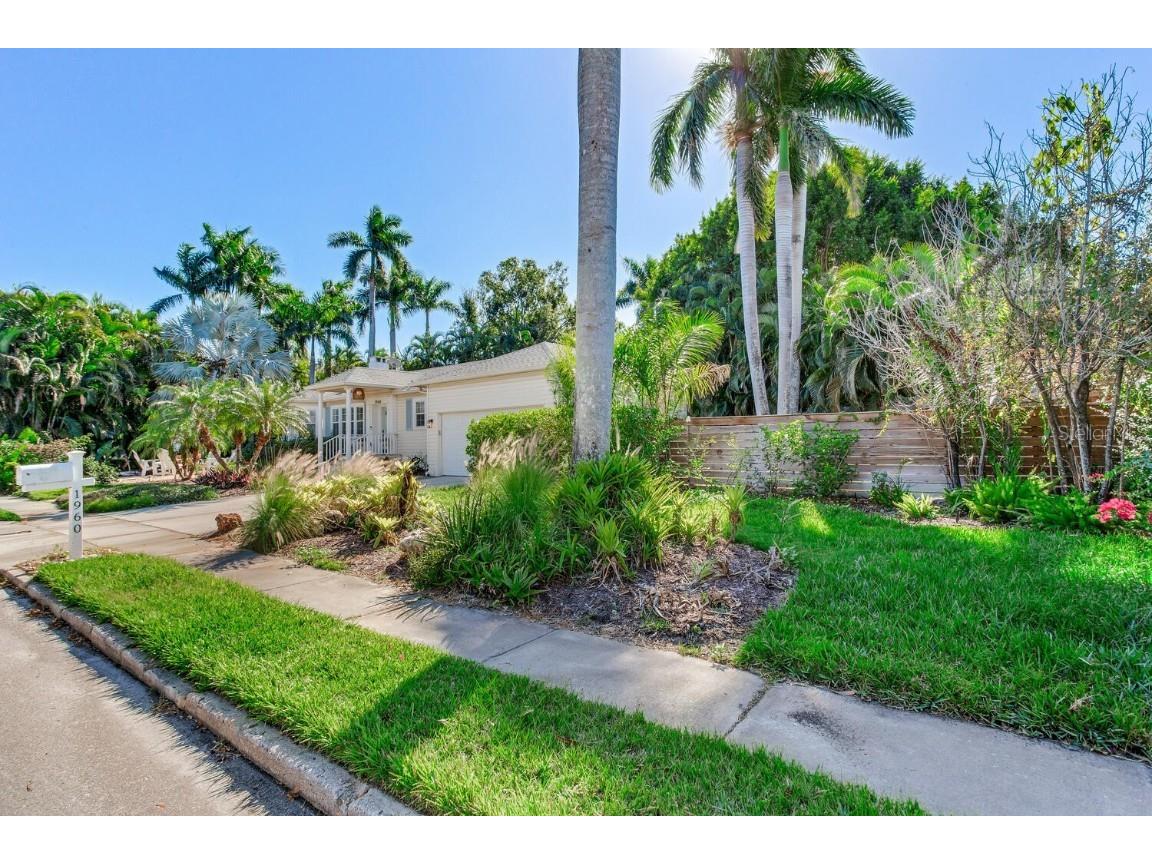 1960 Lincoln Drive Sarasota FL 34236 TB8450901 image59
