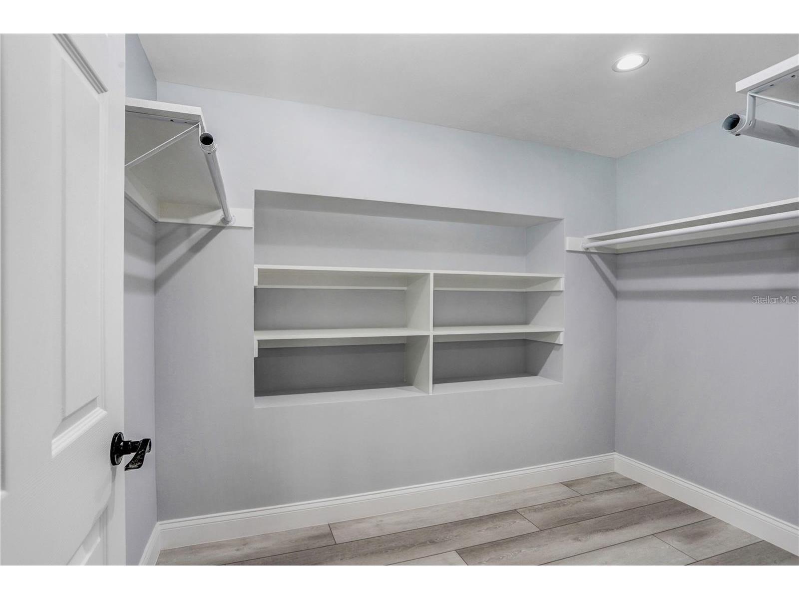 1960 Mckinley Street Clearwater FL 33765 TB8523559 image11