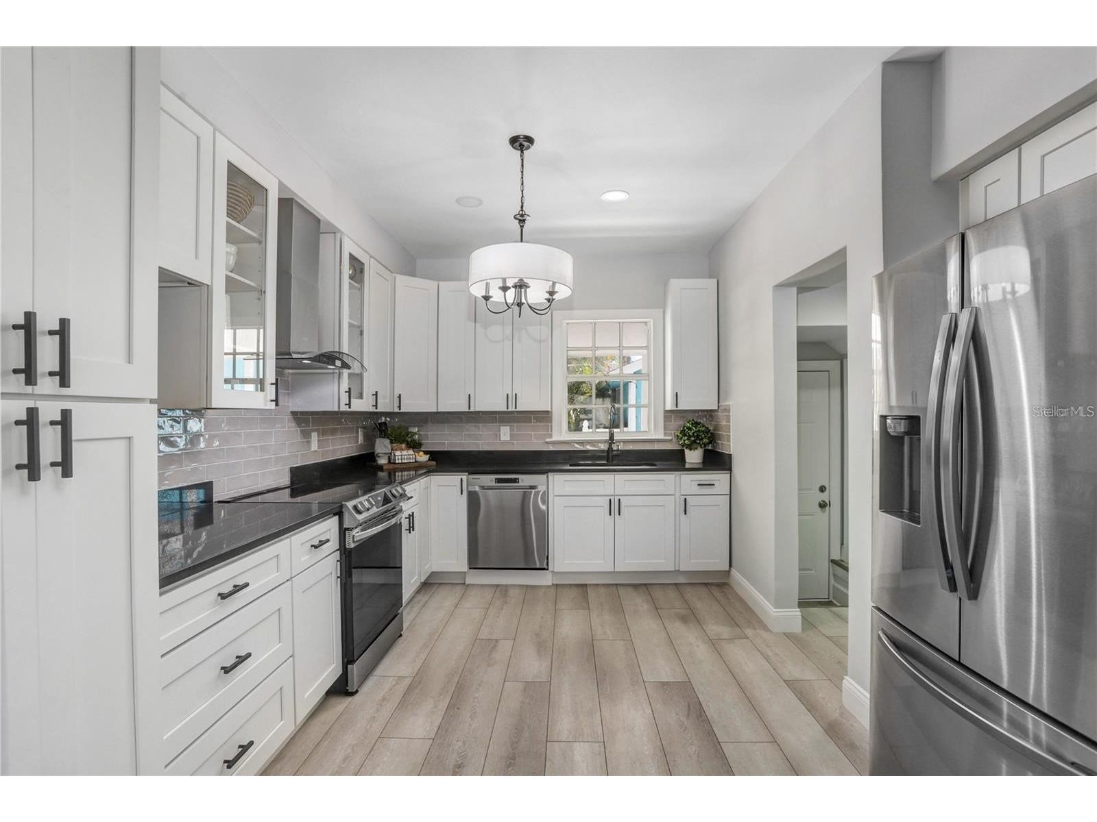 1960 Mckinley Street Clearwater FL 33765 TB8523559 image3