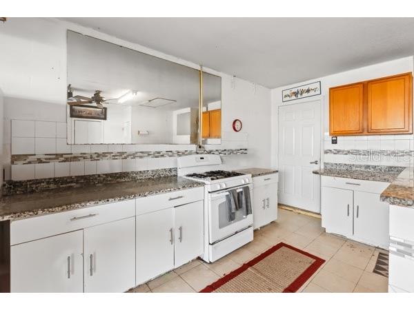 1960 Michigan Court Poinciana FL 34759 O6342295 image12