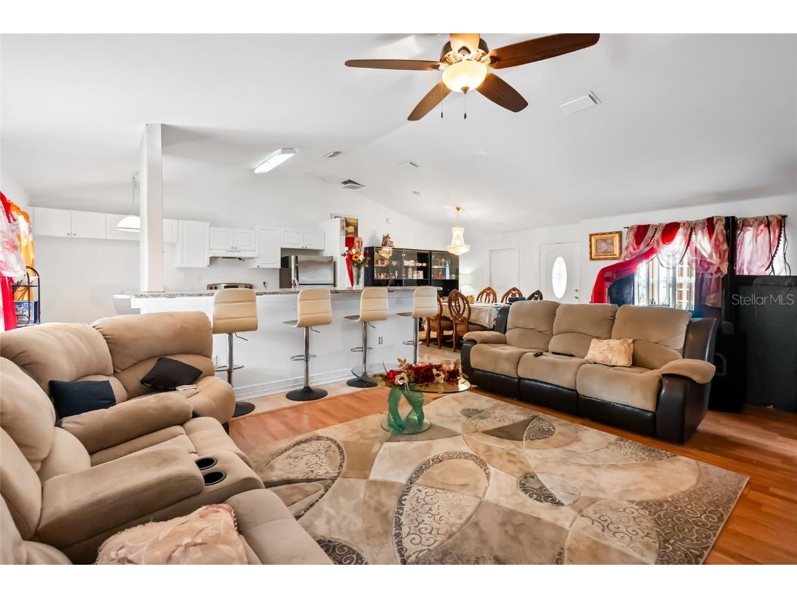 1960 Michigan Court Poinciana FL 34759 O6342295 image7