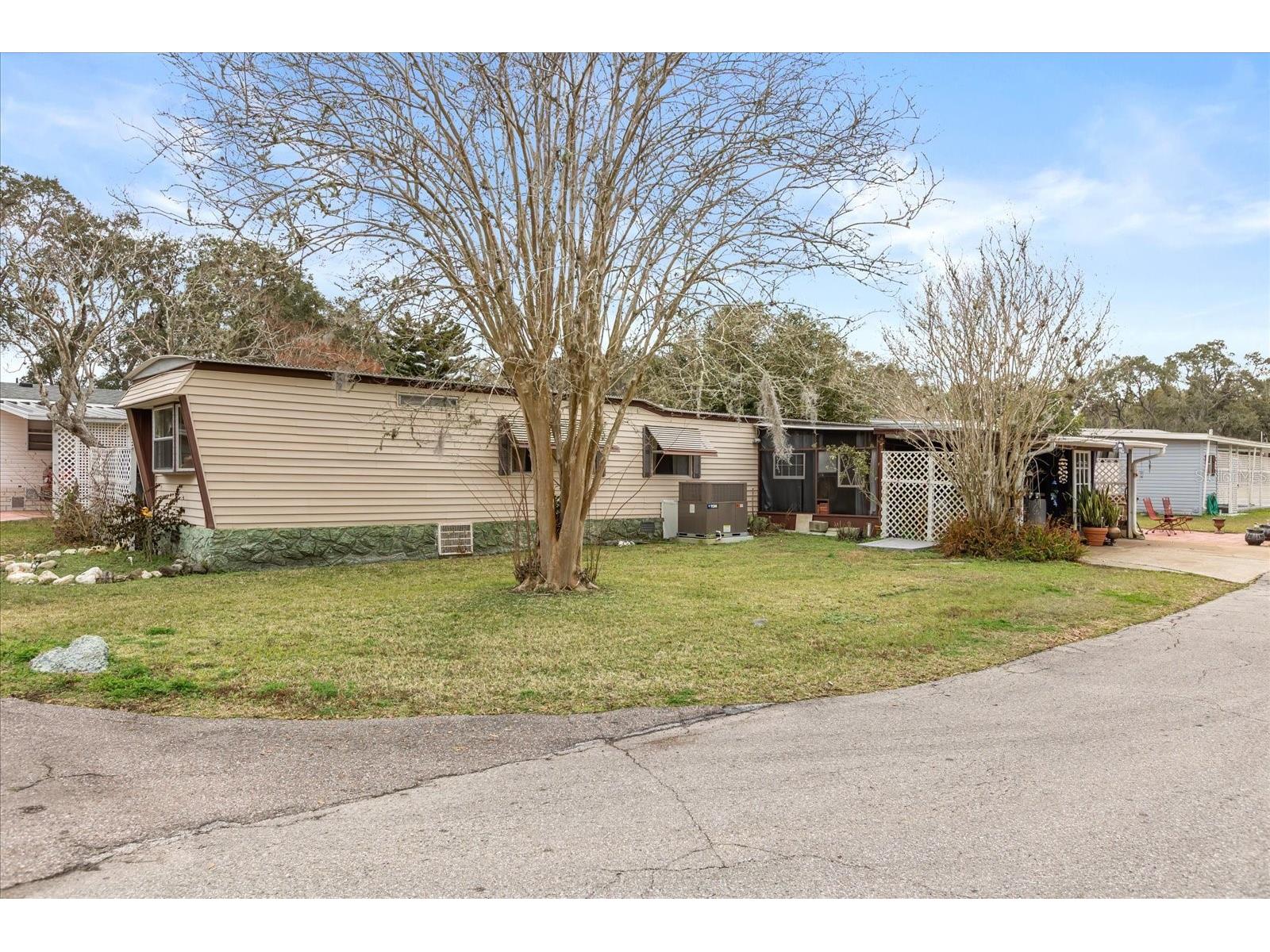 1960 Pinewood Lane Mount Dora FL 32757 O6385120 image1