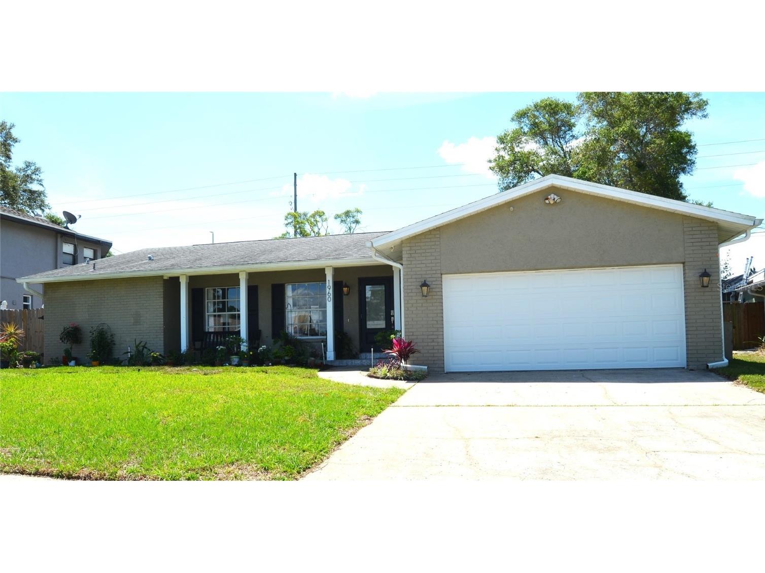 1960 Spanish Oaks Drive S Palm Harbor FL 34683 U8196692 image1