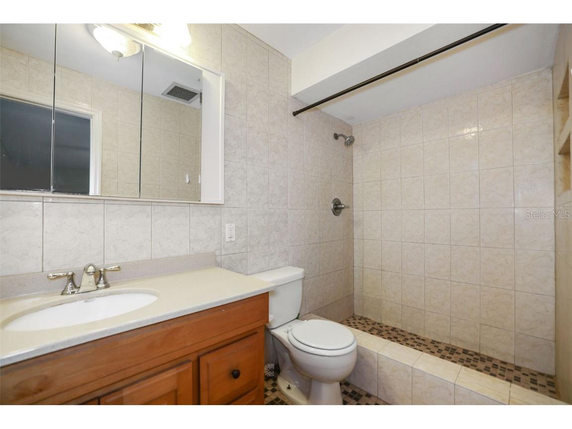 1960 Union Street #34 Clearwater FL 33763 TB8408821 image20