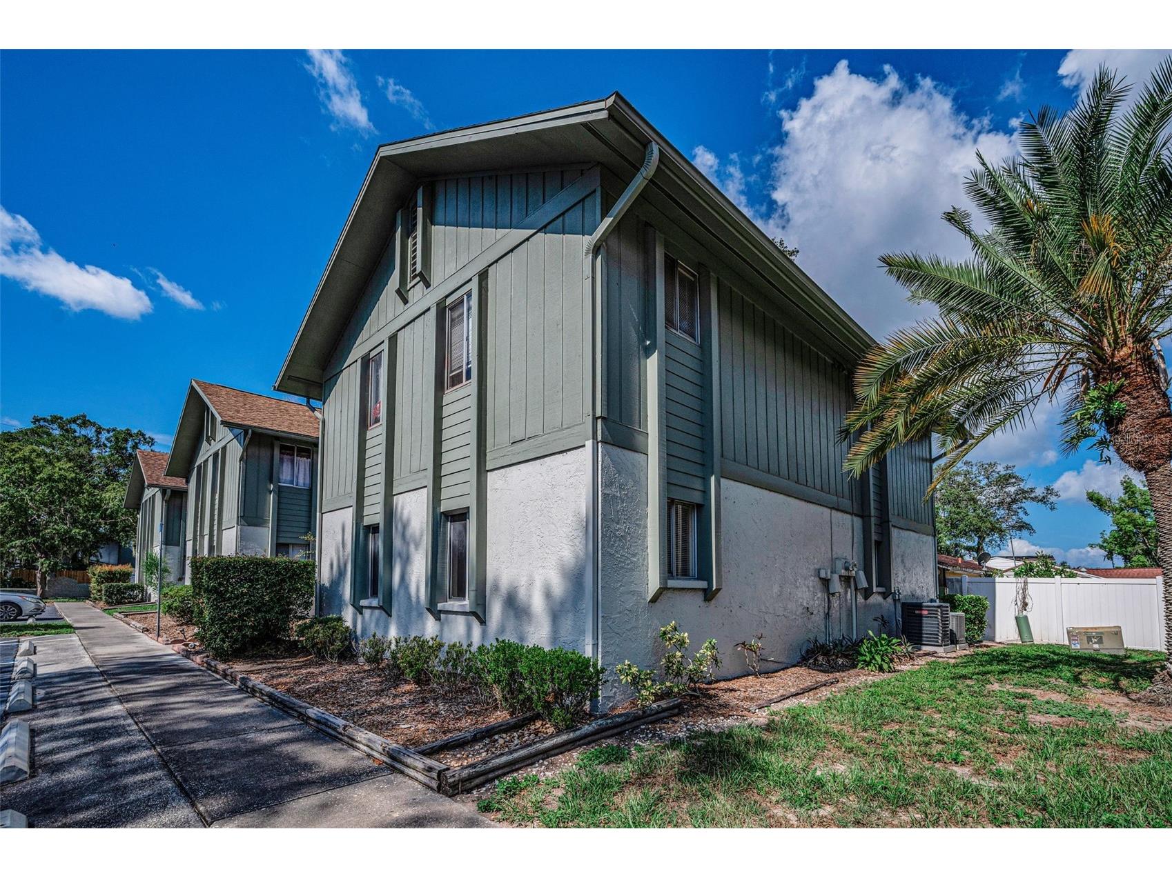 1960 Union Street #5 Clearwater FL 33763 TB8526137 image3