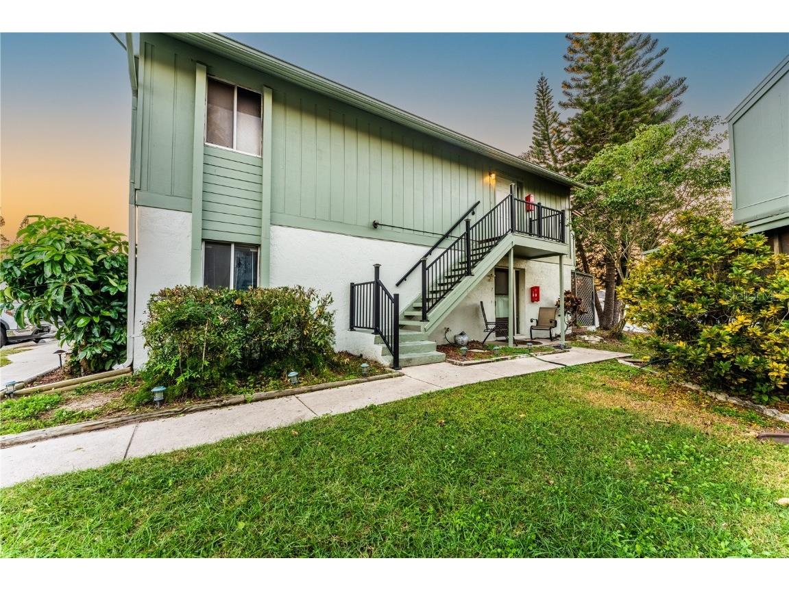 1960 Union Street #8 Clearwater FL 33763 U8187316 image1