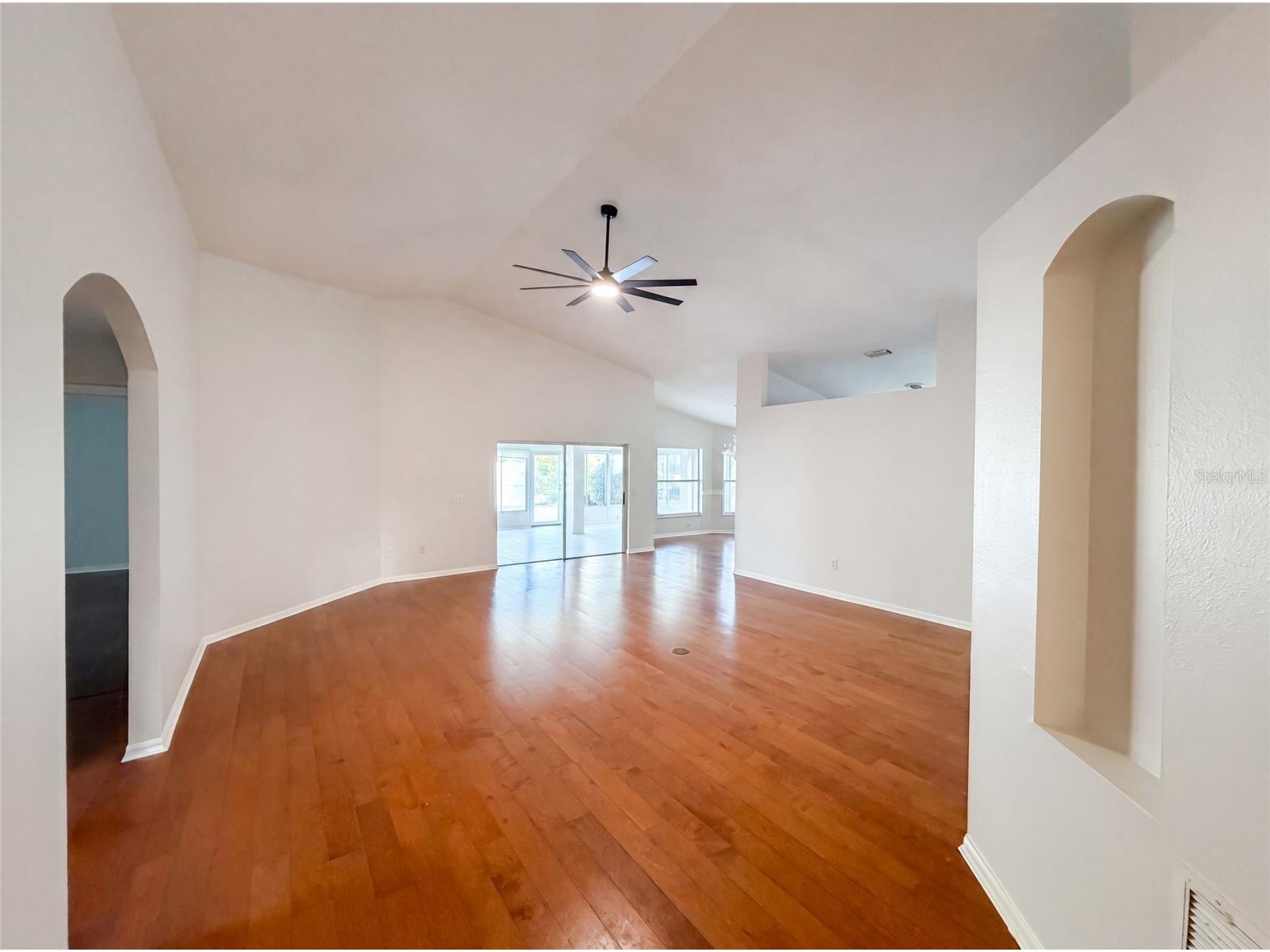 19606 Morden Blush Drive Lutz FL 33558 O6418596 image3