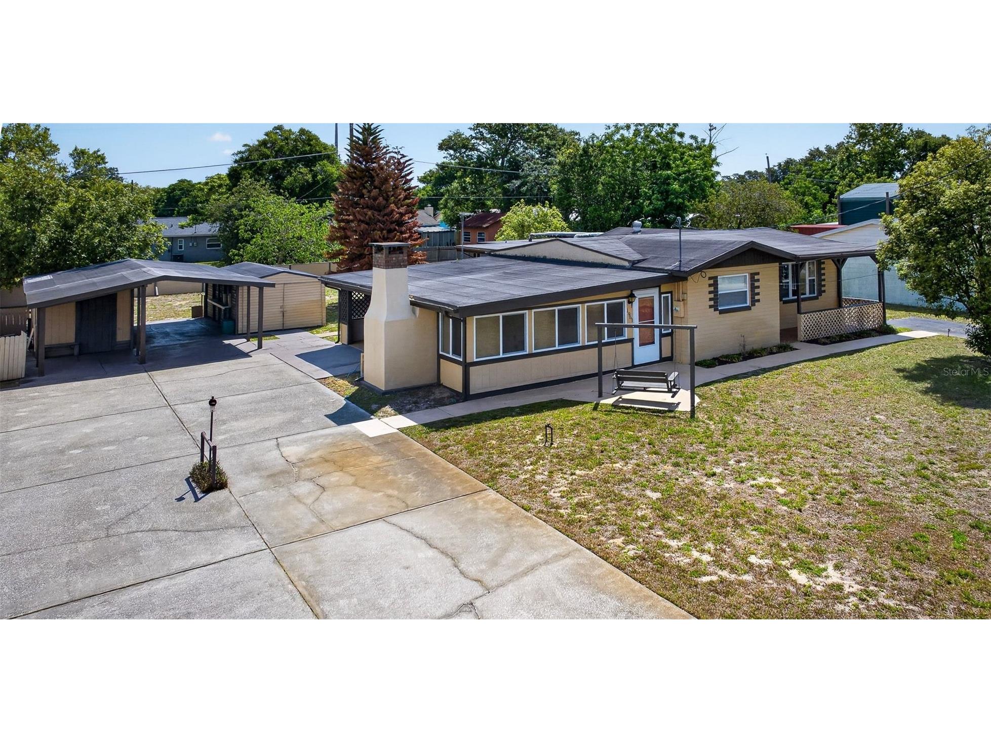 1961 Carolina Avenue Ormond Beach FL 32174 V4949072 image1