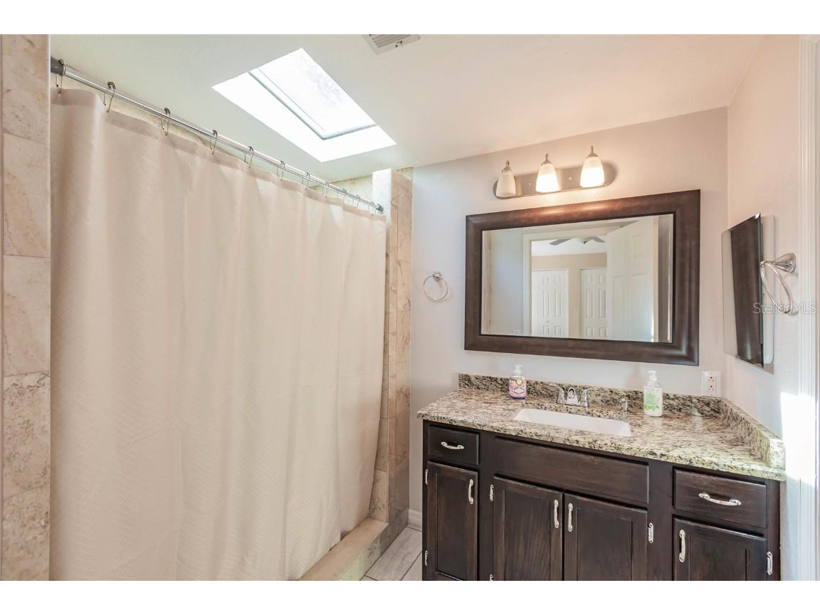 1961 Crystal Lane Saint Cloud FL 34769 S5140542 image17