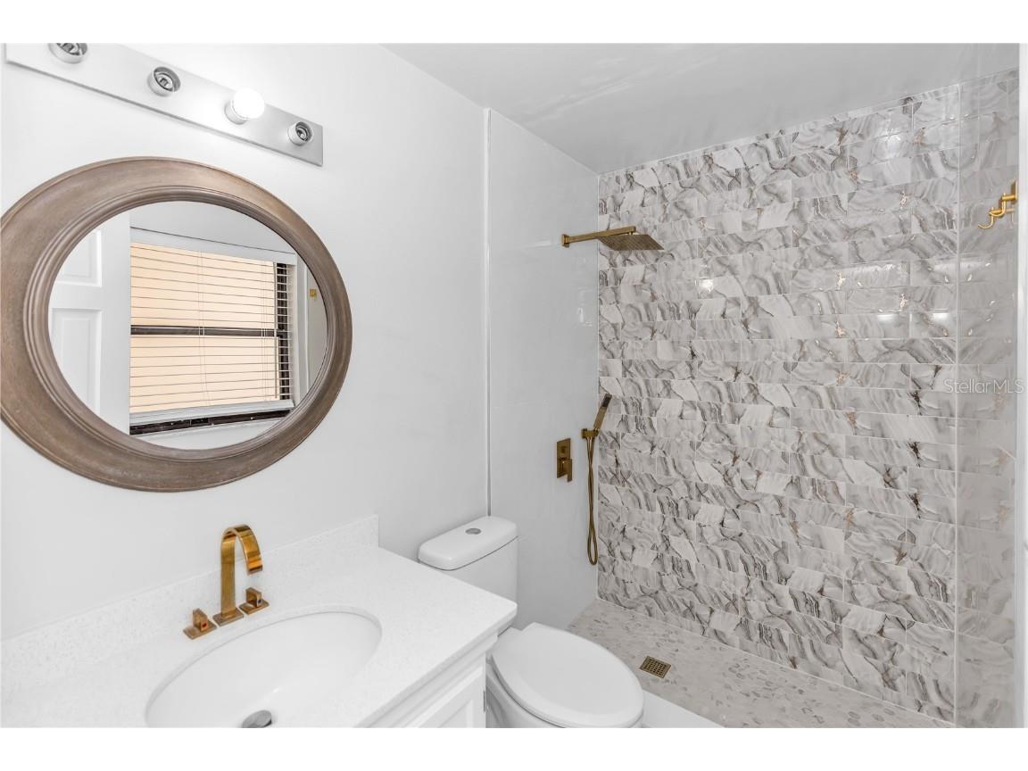 1961 Paragon Street Deltona FL 32738 TB8438580 image11