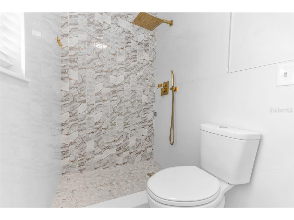 1961 Paragon Street Deltona FL 32738 TB8438580 image21