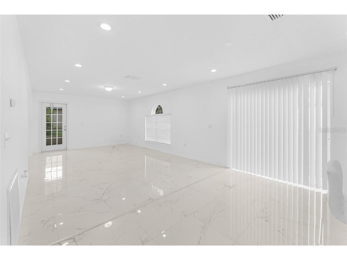 1961 Thorngate Lane Mascotte FL 34753 O6343380 image9