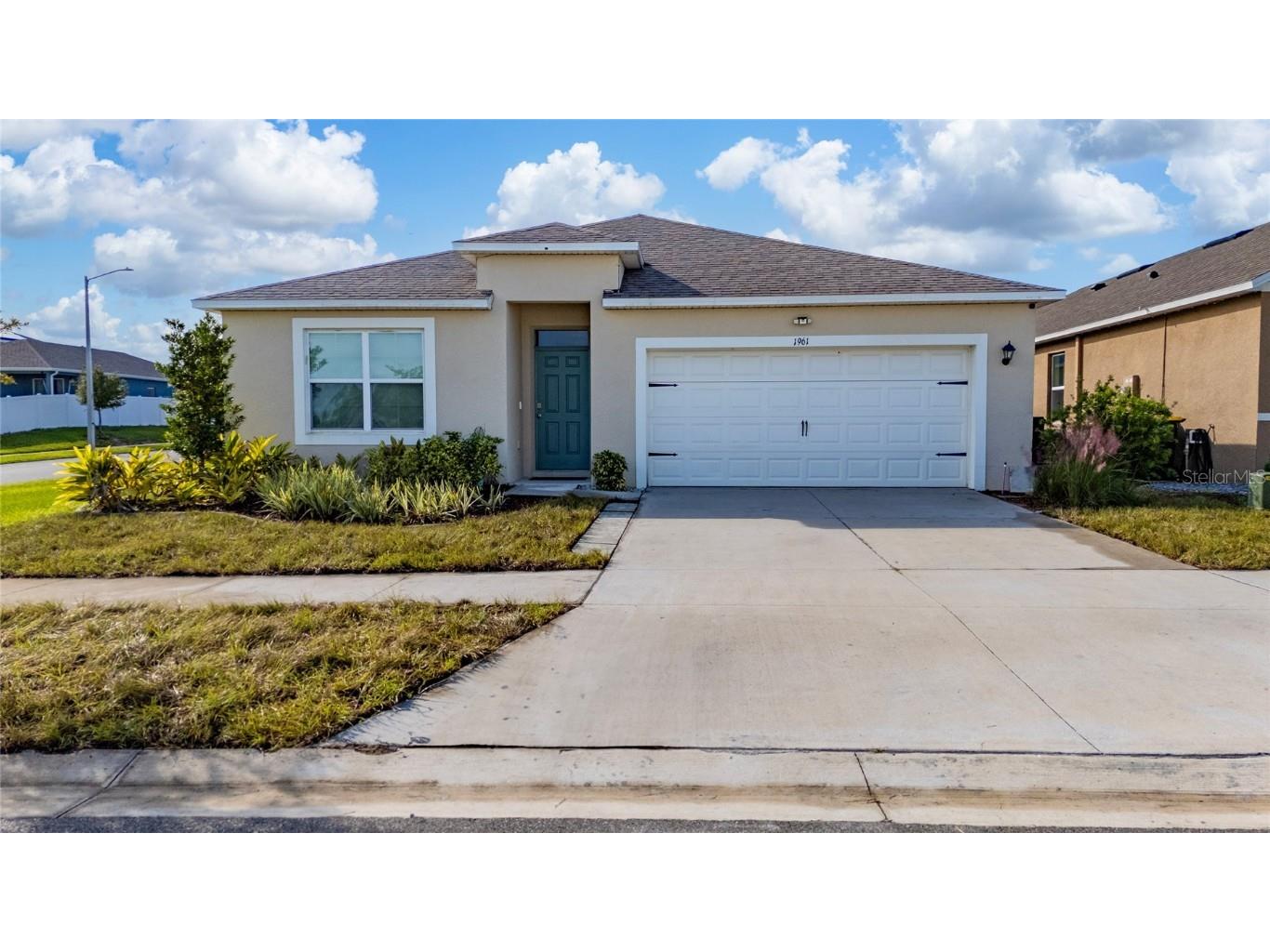 1961 Victoria Street Davenport FL 33837 S5138149 image1