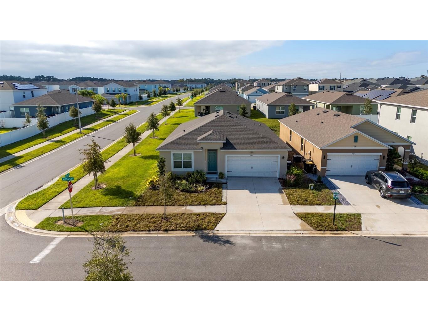 1961 Victoria Street Davenport FL 33837 S5138149 image3