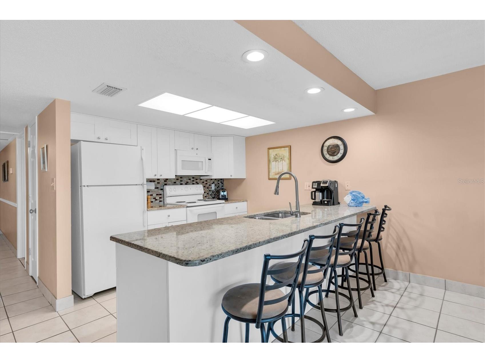 19610 Gulf Boulevard #308 Indian Rocks Beach FL 33785 - GULF OF MEXICO TB8506355 image9